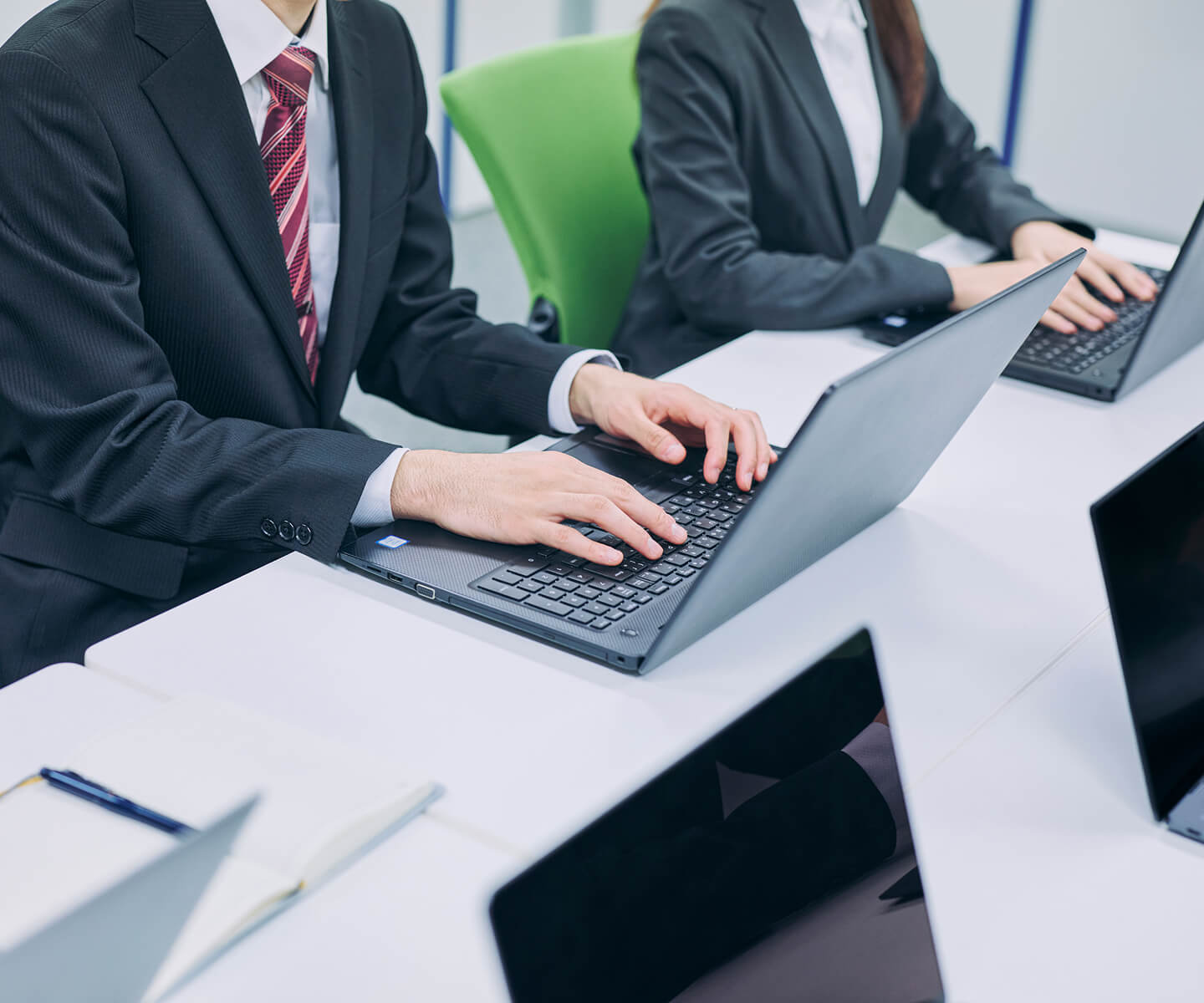 働く環境を知る イメージ